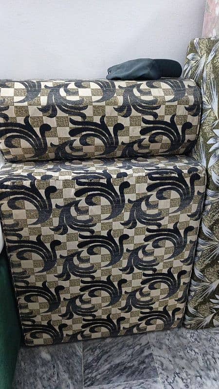 Medicated Sofa Cumbeds are available at wholesale prices in rwp/isb 9