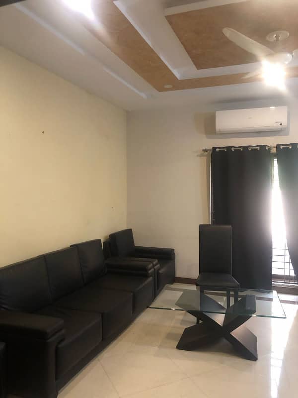 10 MARLA FURNISHED LOWER PORTION AVAILABLE FOR RENT IN BAHRIA TOWN LAHORE 2