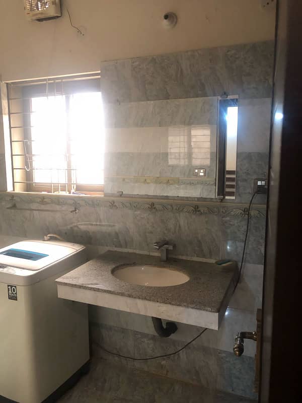 10 MARLA FURNISHED LOWER PORTION AVAILABLE FOR RENT IN BAHRIA TOWN LAHORE 11