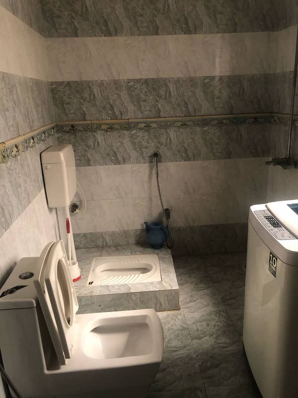 10 MARLA FURNISHED LOWER PORTION AVAILABLE FOR RENT IN BAHRIA TOWN LAHORE 12