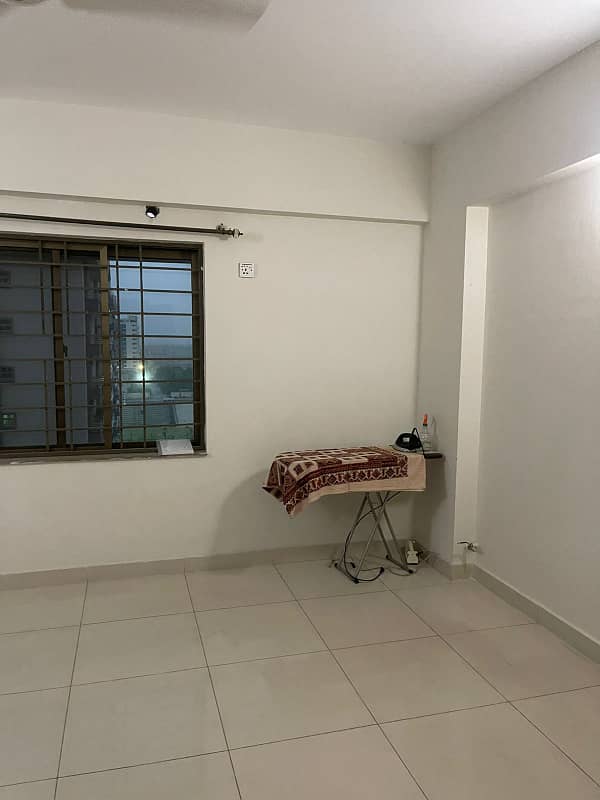 3 Beds Flat Available For Sale in Askari-11 Sec- B Lahore 10