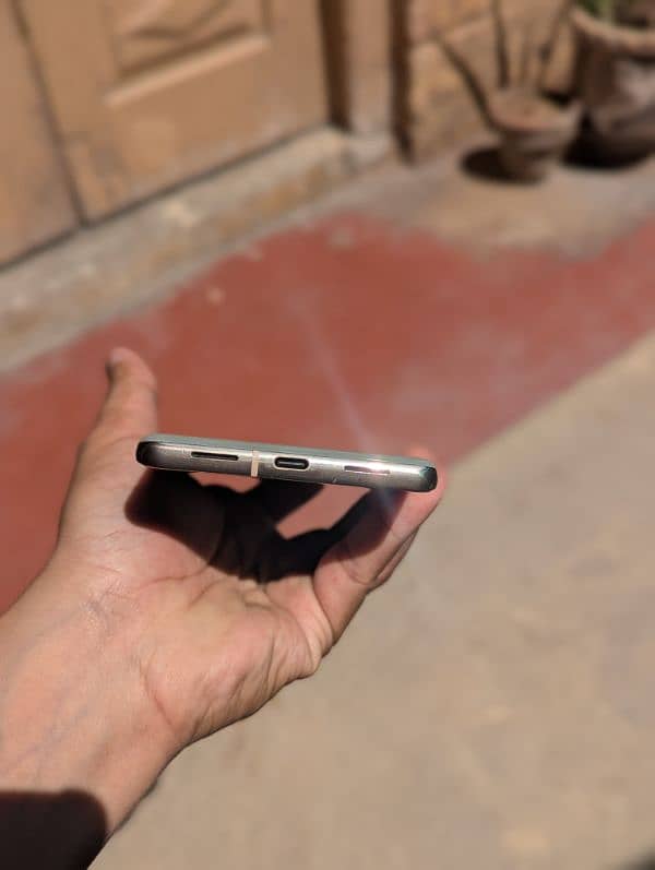 Google Pixel 7pro (NO EXCHANGE) 4
