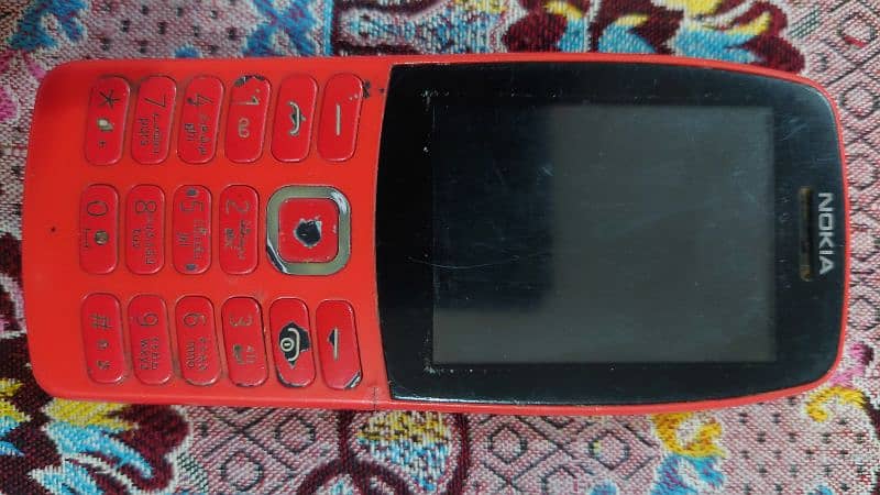 Nokia 210 keypad mobile bilkul ok h . 0