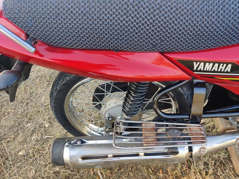 Yamaha YB125Z 2020 model 6