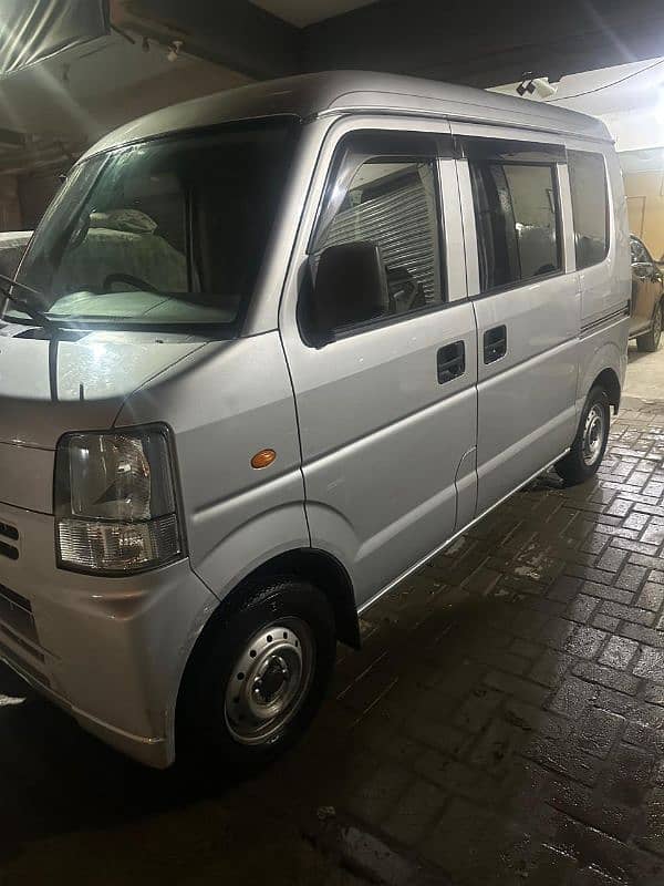 Suzuki Every 2014 1