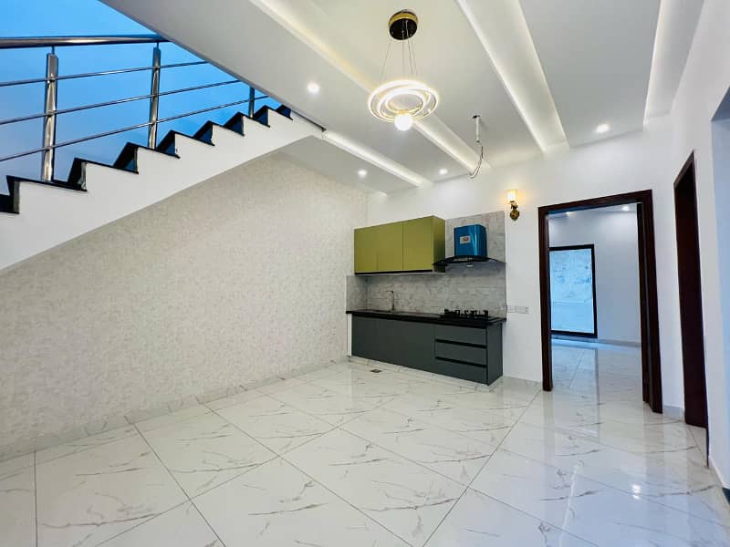 7 Marla Beautiful House For Available For Sale In Lake City Sector M-7 A 11
