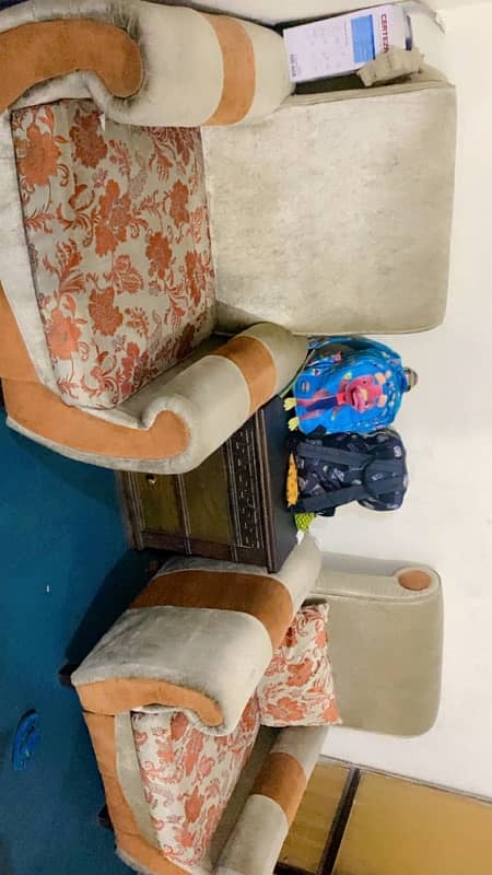 2 sofas 1