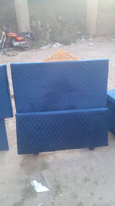 2 single bed for sale no mattress good condition 0