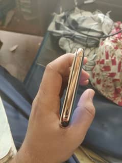 iphone 11pro max non pta golden colour battery health 78 64gb