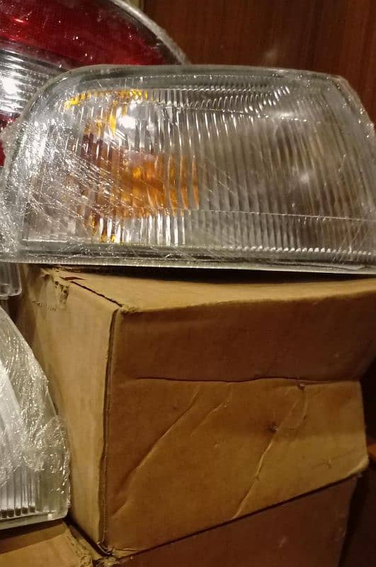 Mitsubishi / Nissan / Daihutsu Honda Side Lamps and Bumper Lights 8