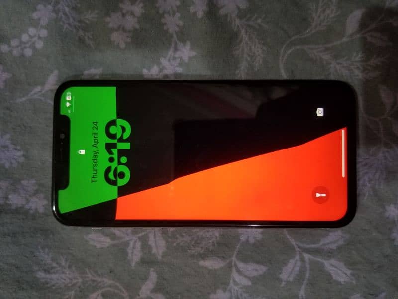 iPhone X 256GB 1