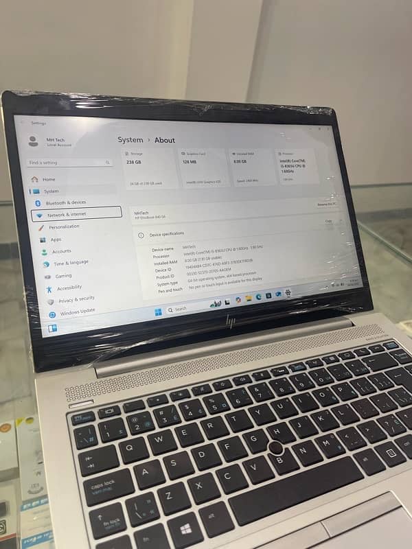 HP Elite Book 840-G6. i5 8th Gen 1