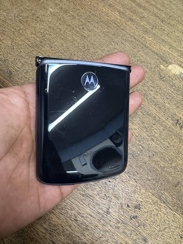 Motorola Razr 5G 2020 PTA Approved 2