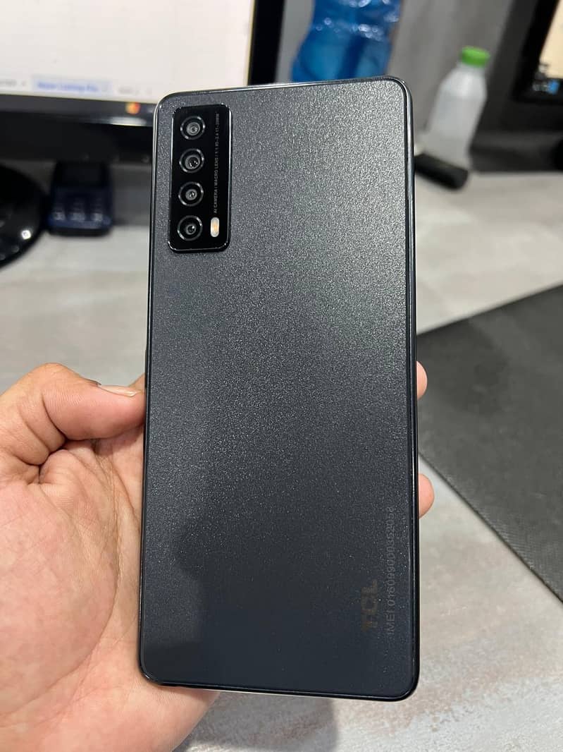 TCL 5G Stylus Non Pta Mobile 4Gb 128GB - Black 0