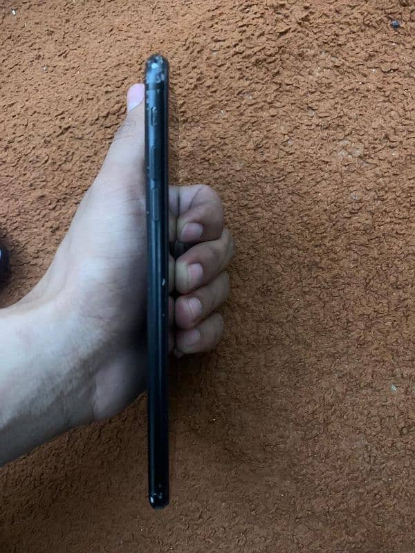 i phone 7 plus with box 3