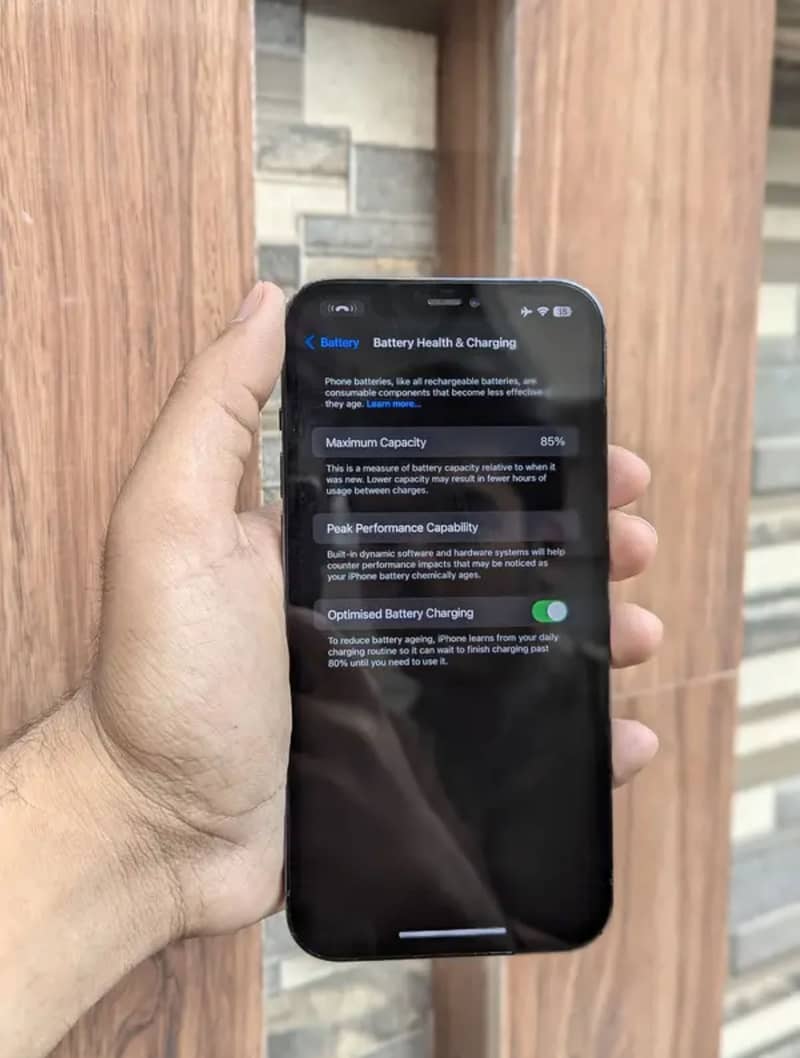 Iphone 12 pro max 4