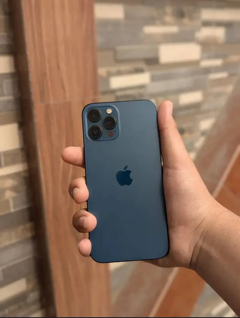 Iphone 12 pro max 6