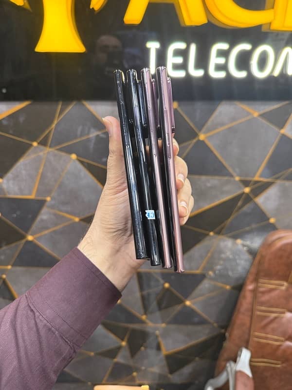 Note 20 Ultra 128/256 GB Approved 1