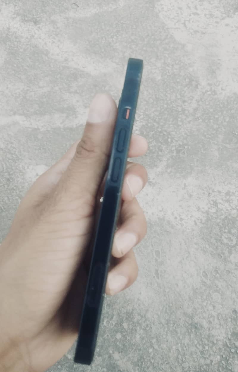 iPhone 13 jv 3