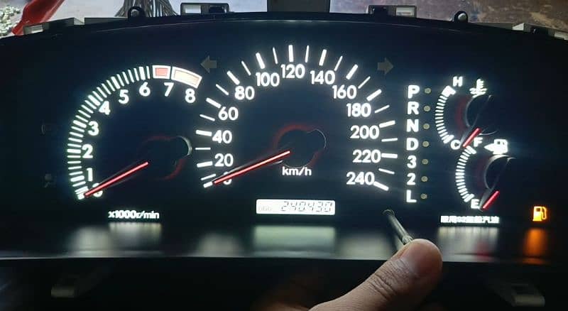 Toyota Xli 2005 Model LED Speedometers 1