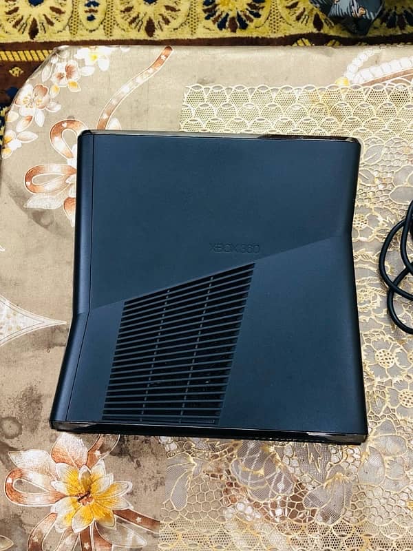 Xbox 360 Slim USA Jailbreak JTAG 200+ Games 4