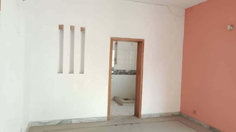 30 Marla Upper Portion WIth 4 Beds And 2 kitchen is Available For Rent In Dha Phase 2 Near Lums University 4