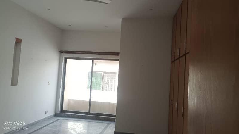 30 Marla Upper Portion WIth 4 Beds And 2 kitchen is Available For Rent In Dha Phase 2 Near Lums University 12
