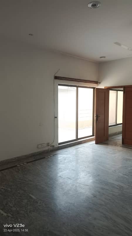 30 Marla Upper Portion WIth 4 Beds And 2 kitchen is Available For Rent In Dha Phase 2 Near Lums University 18