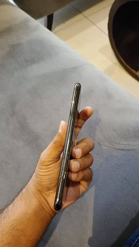 I phone xs max 256 pta 3