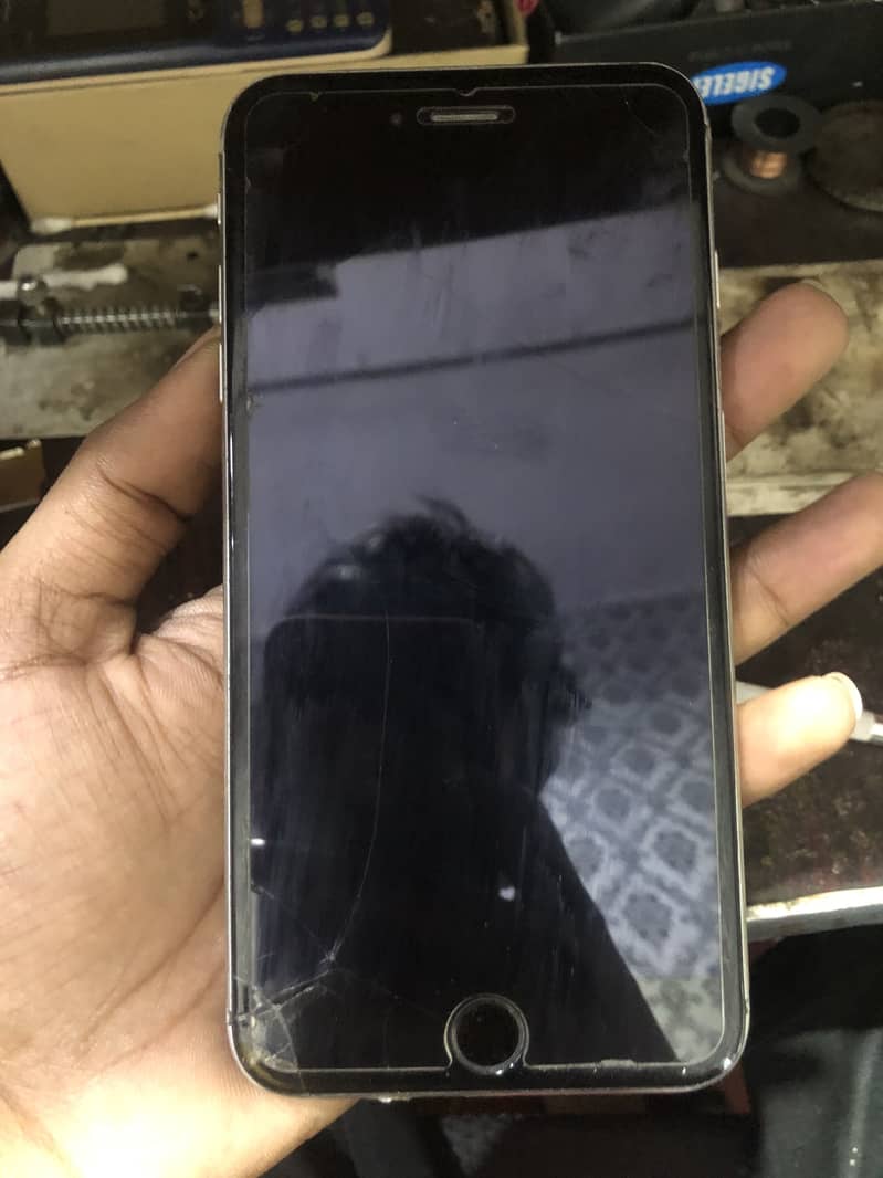 iPhone 6s+ 0