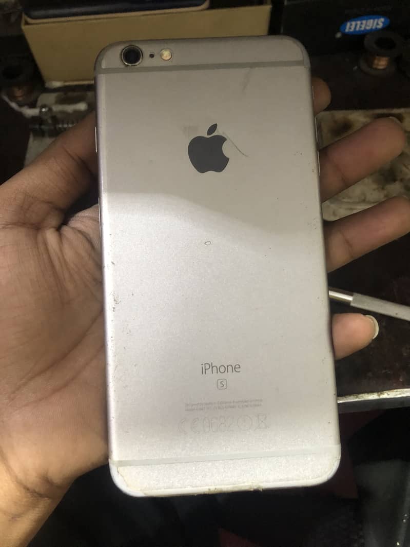 iPhone 6s+ 1