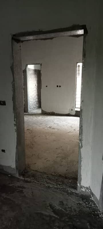 8 Marla Grey Structure House Solid Construction For Sale in Phase 1 B Block  Dream Gardens  Lahore 2
