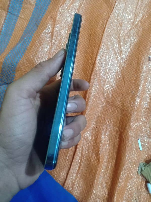 Tecno spark 20 16/128 6