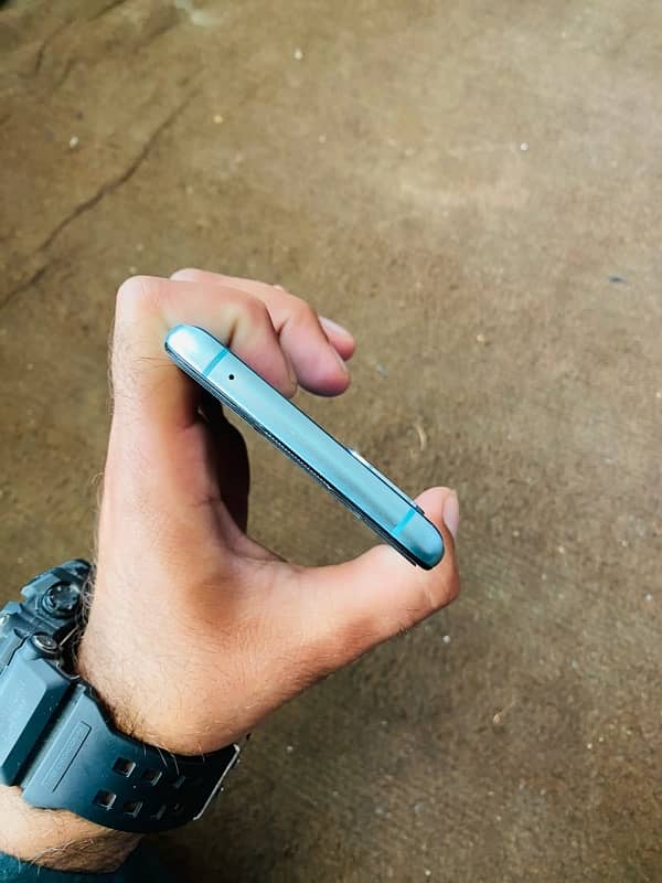 One Plus 8T 5G pta approve 12+256 GB all ok no dot no  shad 1