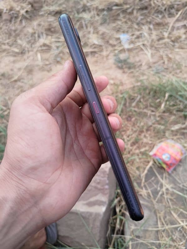 10/10 Condition 4 month Use only non Pta 03440847277 WhatsApp Numb 1