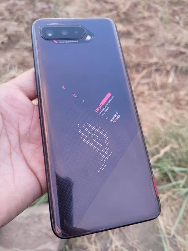10/10 Condition 4 month Use only non Pta 03440847277 WhatsApp Numb 5