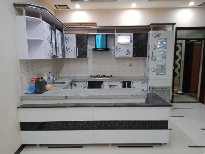 Flats At Prime Location Near Five Star Available For Sale 4