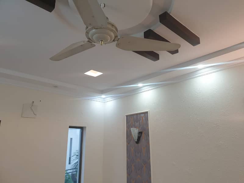 Near Package Mall 5 Marla Beautiful House Available For Rent In XX Block DHA Phase 3 Lahore 2