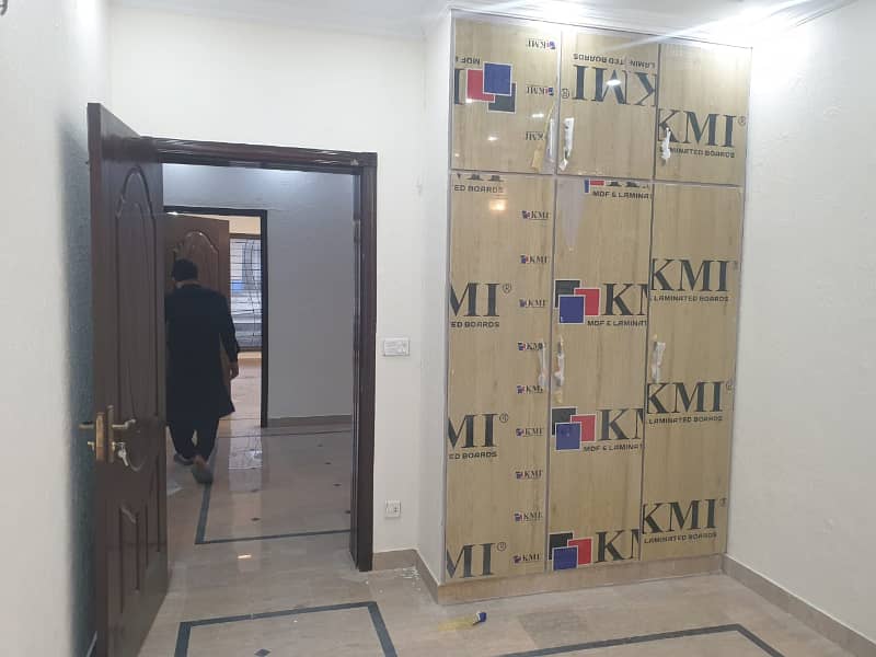 Near Package Mall 5 Marla Beautiful House Available For Rent In XX Block DHA Phase 3 Lahore 5