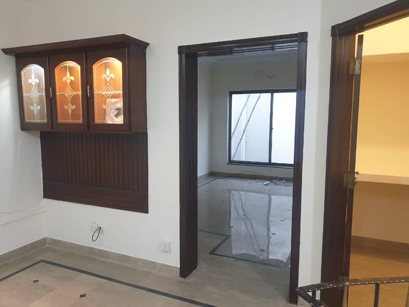Near Package Mall 5 Marla Beautiful House Available For Rent In XX Block DHA Phase 3 Lahore 10