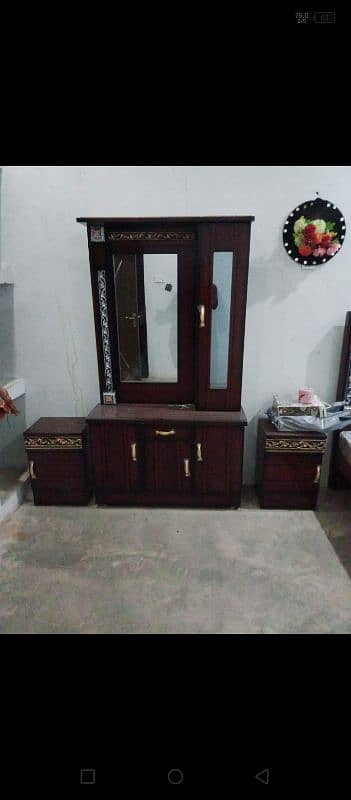 lettest design wooden bed side tables and dressing table 0