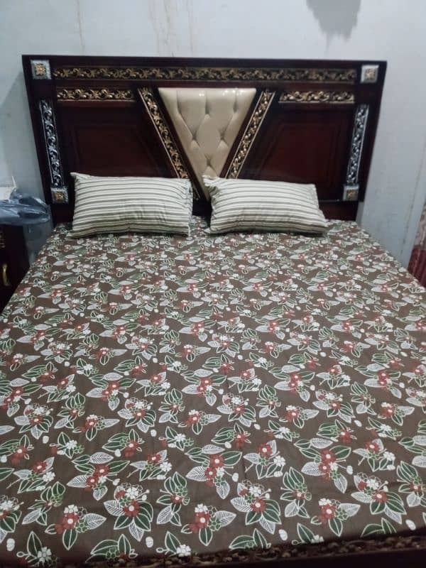 lettest design wooden bed side tables and dressing table 3