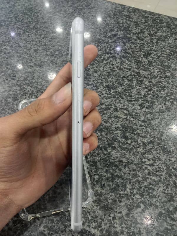 I phone 6 plus 64gb 0