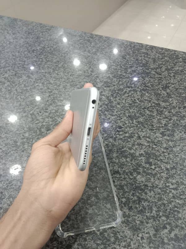 I phone 6 plus 64gb 5