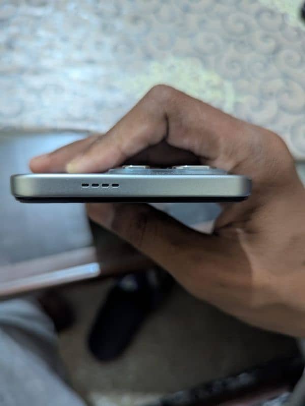 Infinix hote 50i 6/128 2