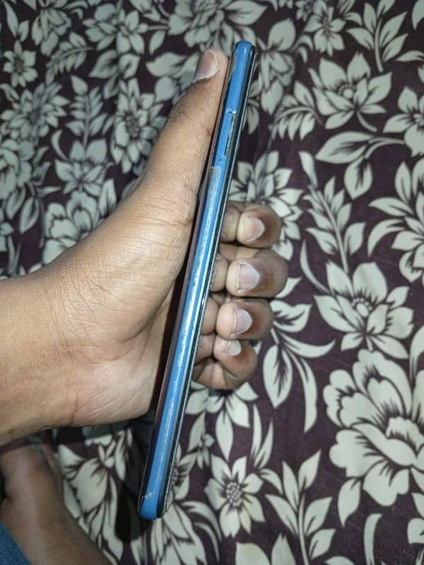 Redmi Note 9 4