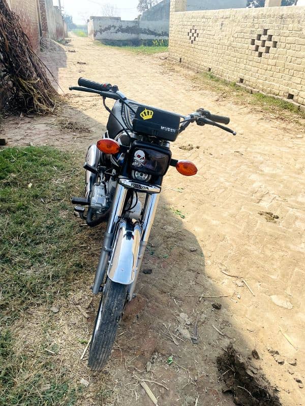 Honda 125 black All ok 0