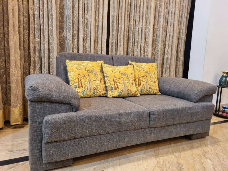 6 seater sofa set & centre table wooden for sale v comfortable 0