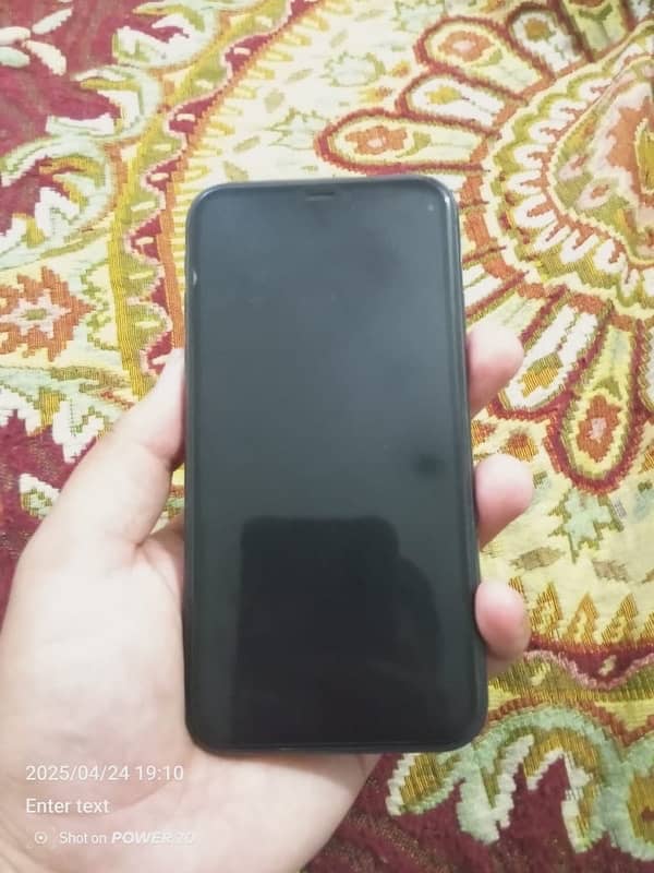 iPhone 11 jv 64GB in used 2