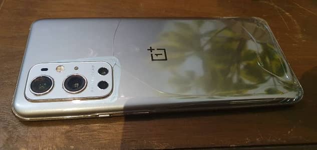 oneplus 9 pro 12 / 256 gb